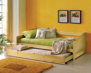 Funktionsbett aus Kiefernholt - Natur - 208x97x66cm