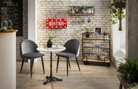Wandregal aus recyceltem Mangoholz - mit 4 Haken - Gestell Metall schwarz