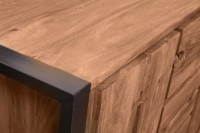 Live Edge Nachtkommode aus Akazie - Cognacfarbig-Schwarz
