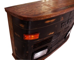 LKW-Theke - Recycelter LKW-Kühlergrill - 160x45x105cm