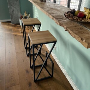 Barhocker Industriedesign schwarz Metall