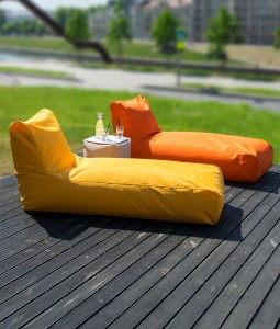 Sitzsack Sunbed Outside